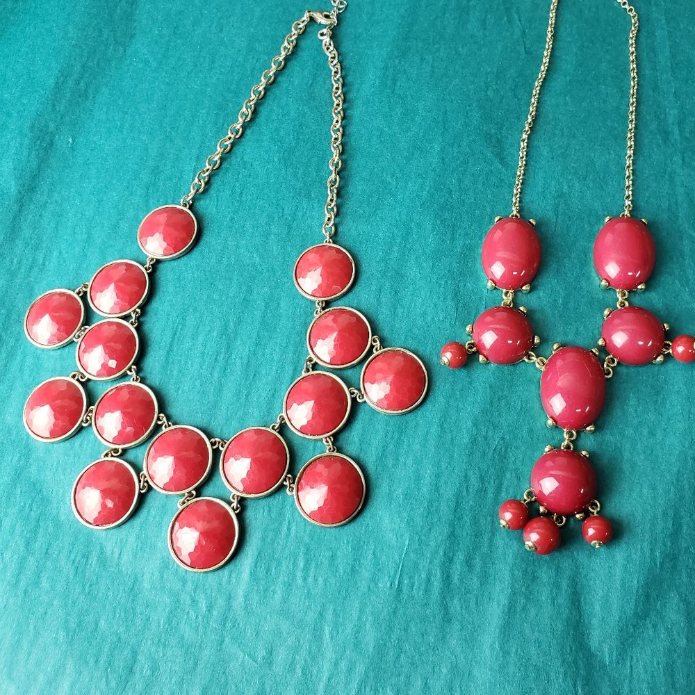 2/10$ Lot of 2 red necklaces